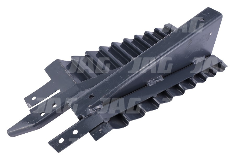 647250 Osłona skośna podsiewacza prawa