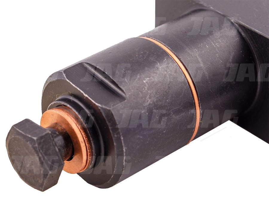 WJ1S-508 Wtryskiwacz C-330, URSUS 42150232 42/15-023/2