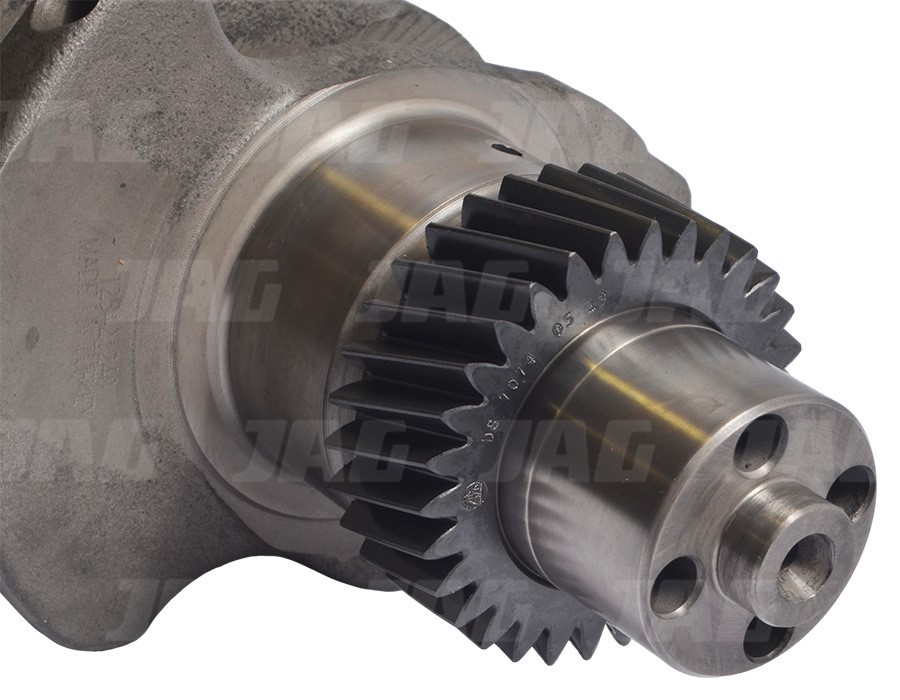 RE504639 Wał korbowy JD POWERTECH 6068 ( 6.8 L ) 6-cyl