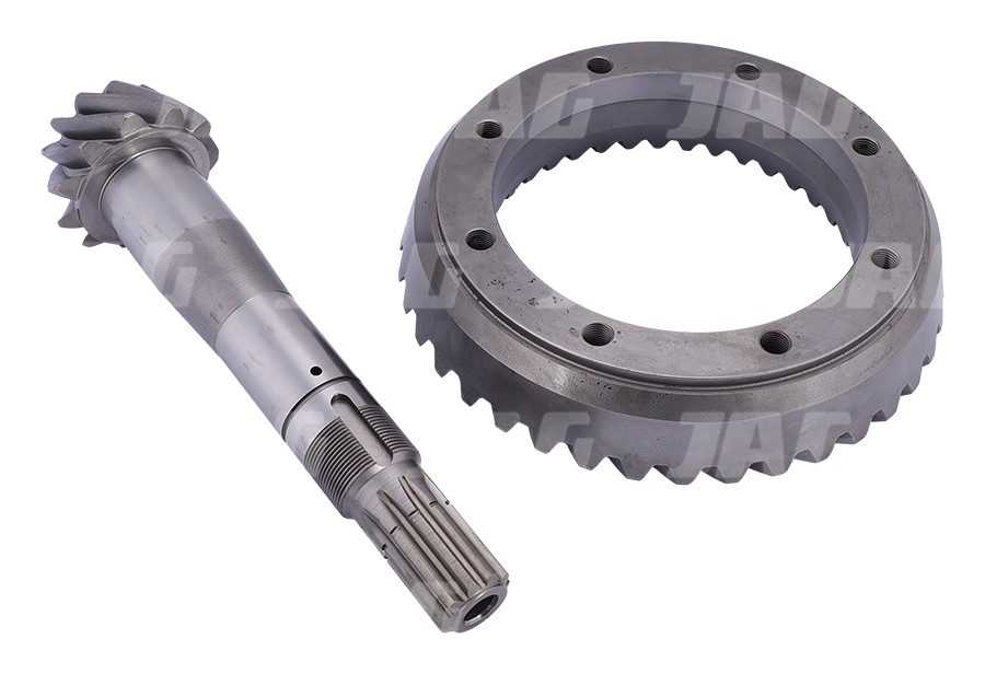 5149443 Wałek atakujący + zębatka Z11/39, CNH 5149443