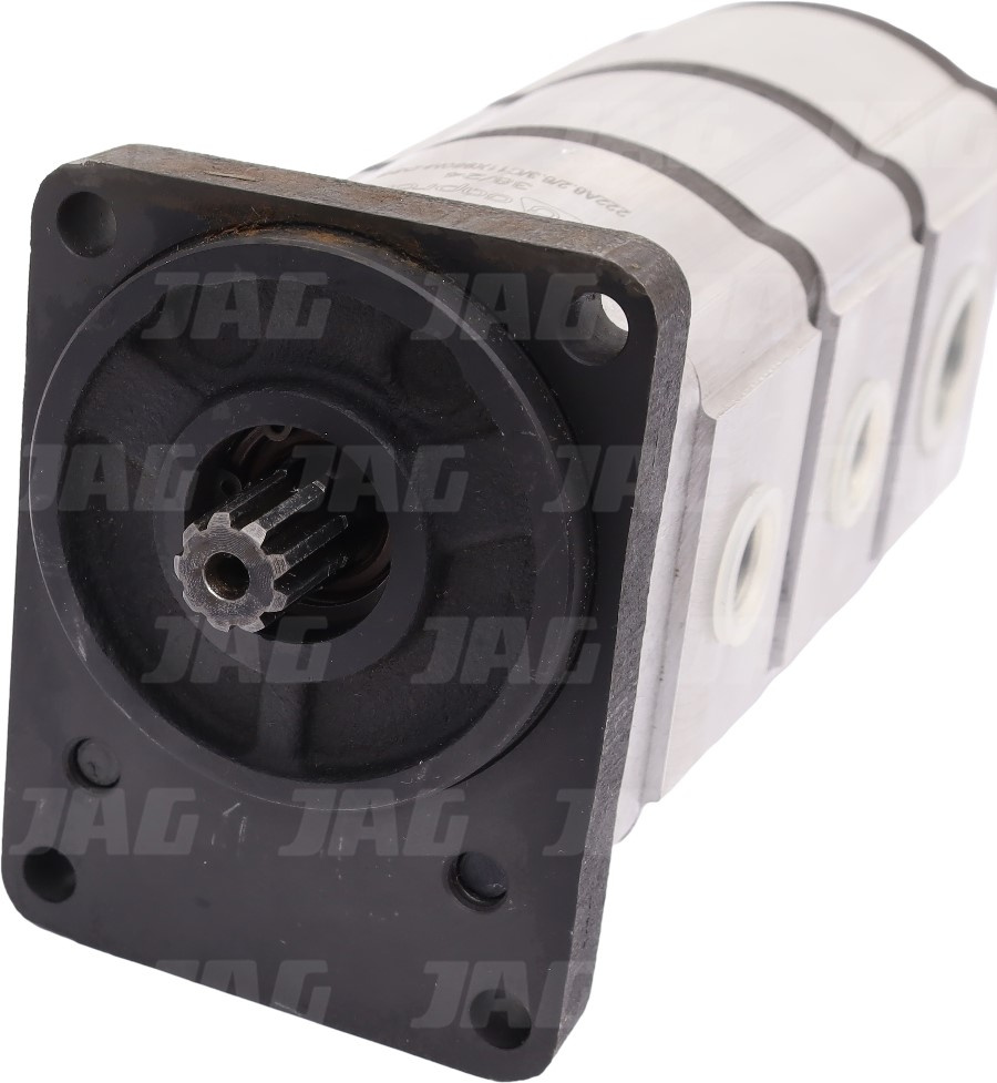 075970 Pompa hydrauliczna 3-sekcyjna