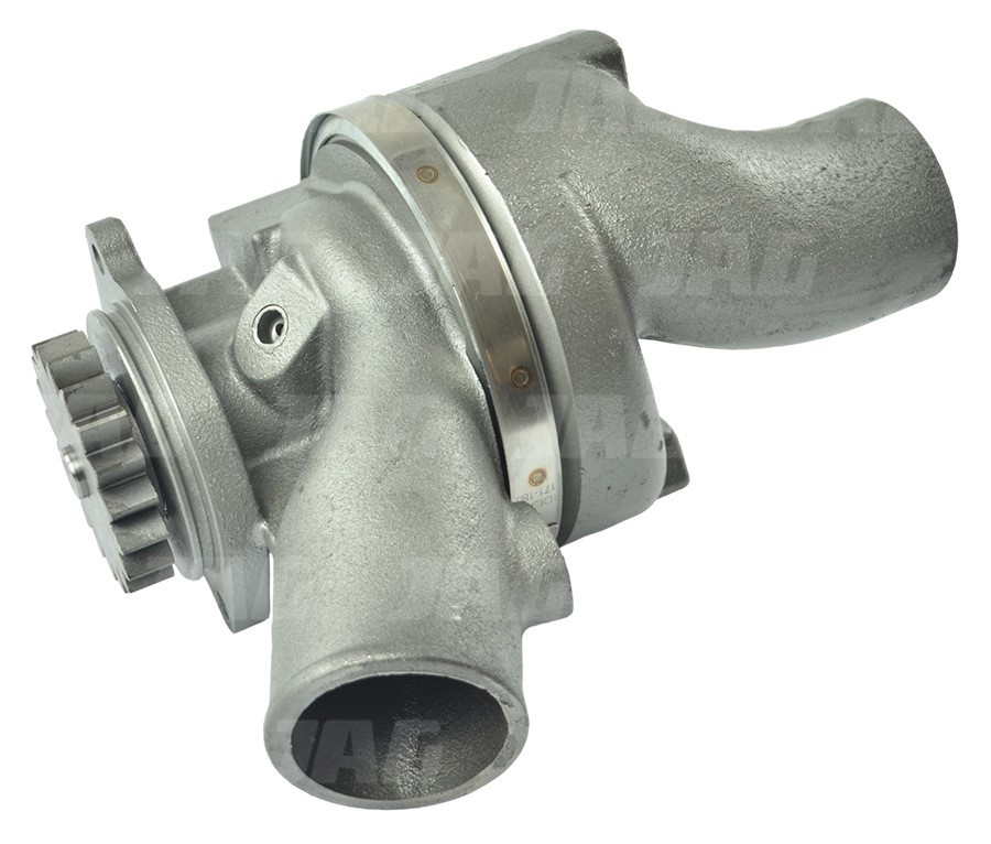 RE530870 Pompa wody, JOHN DEERE RE549153 RE530870