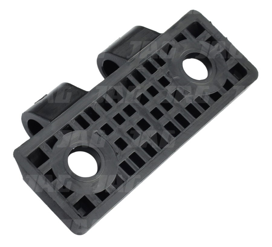 3301221M2 Mocowanie, MASSEY FERGUSON 3301222M1