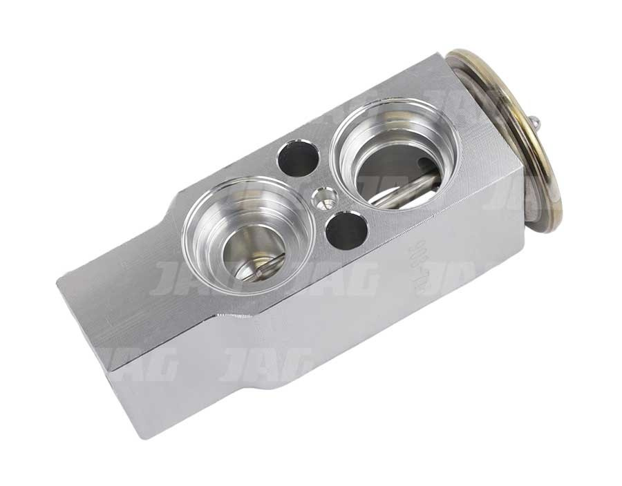 3902334M91 Zawór rozprężny klimatyzacji, MASSEY FERGUSON 3902334M91 CNH 82002793