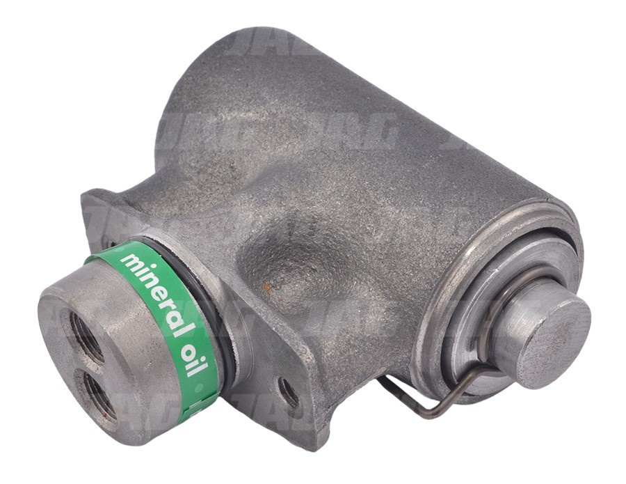 3901455M91 Cylinderek hamulcowy (olej mineralny)