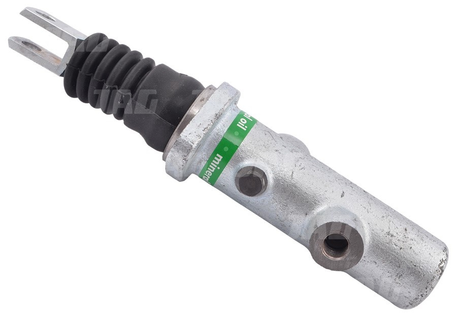 3657396M91 Pompka hamulcowa (olej mineralny)