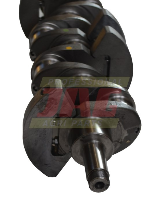 Z40010399 Wał korbowy ZETOR 4011 TRACTOR (4 przeciwwagi mocowane śrubami)