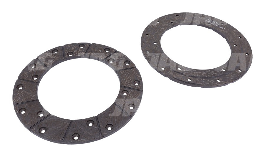 131787A1 Zestaw okładzin hamulcowych (4szt + nity), CASE IH 131787A1