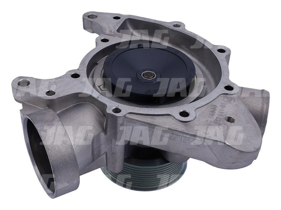 04901740 Pompa wody OMP, FENDT F934201610110 DEUTZ FAHR 04901740