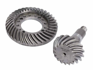 AL110919 Wałek atakujący + zębatka Z17/36, JOHN DEERE AL110919 ZF 4475217001