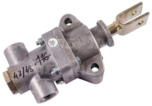 42/48-116/1 Zawór hamulcowy