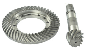 3427113M91 Wałek atakujący + zębatka Z11/45, MASSEY FERGUSON 3427113M91
