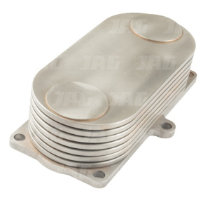 RE560752 Chłodnica oleju