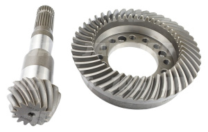 81575C1 Wałek atakujący + zębatka Z14/44, CASE IH 81575C1 81575C2