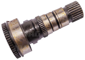 RE225878 Wał napędu pompy skrzyni
